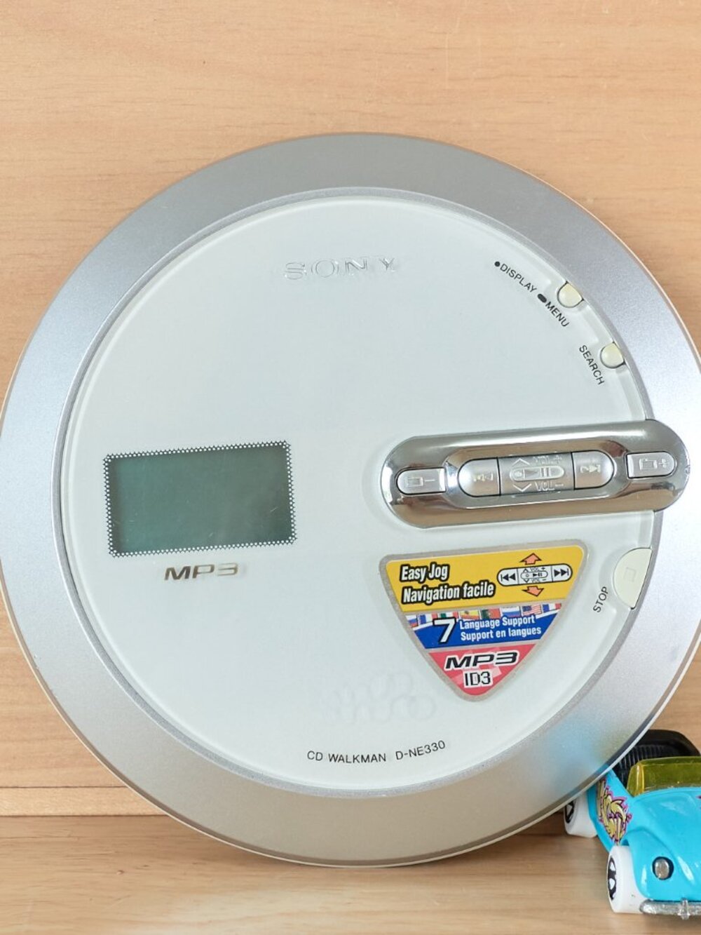 Sony Walkman D-NE330 Portable CD Player MP3 ATRAC CD-R/RW Tested